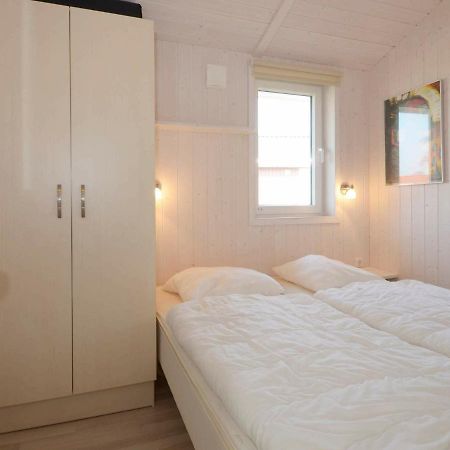 4 Person Holiday Home In Groemitz Exterior photo